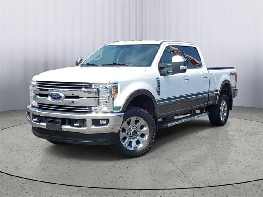 2018 Ford F-250 Lariat photo 1
