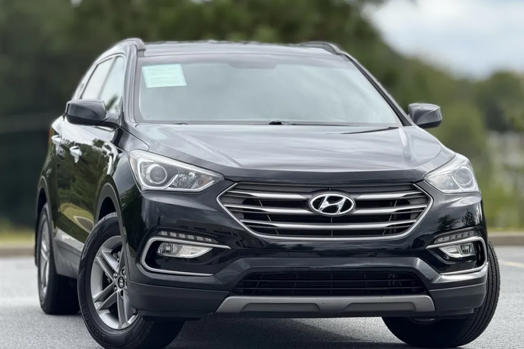 2017 Hyundai Santa Fe Sport Base photo 1
