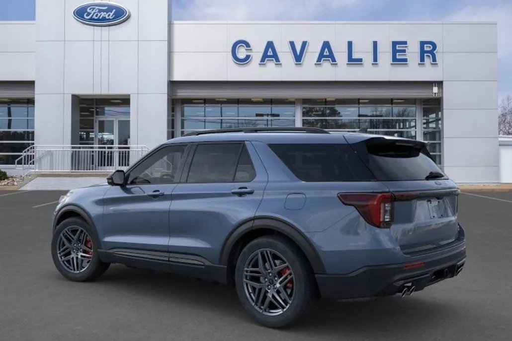 2025 Ford Explorer ST photo 1