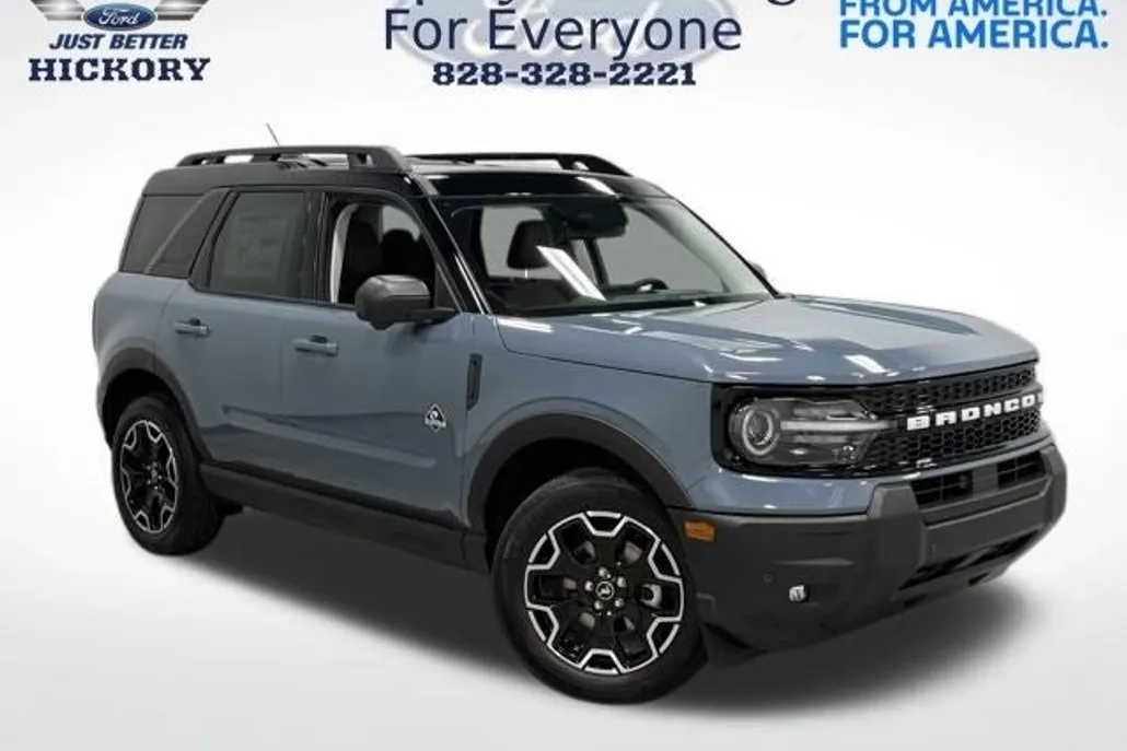 2025 Ford Bronco Sport Outer Banks photo 1