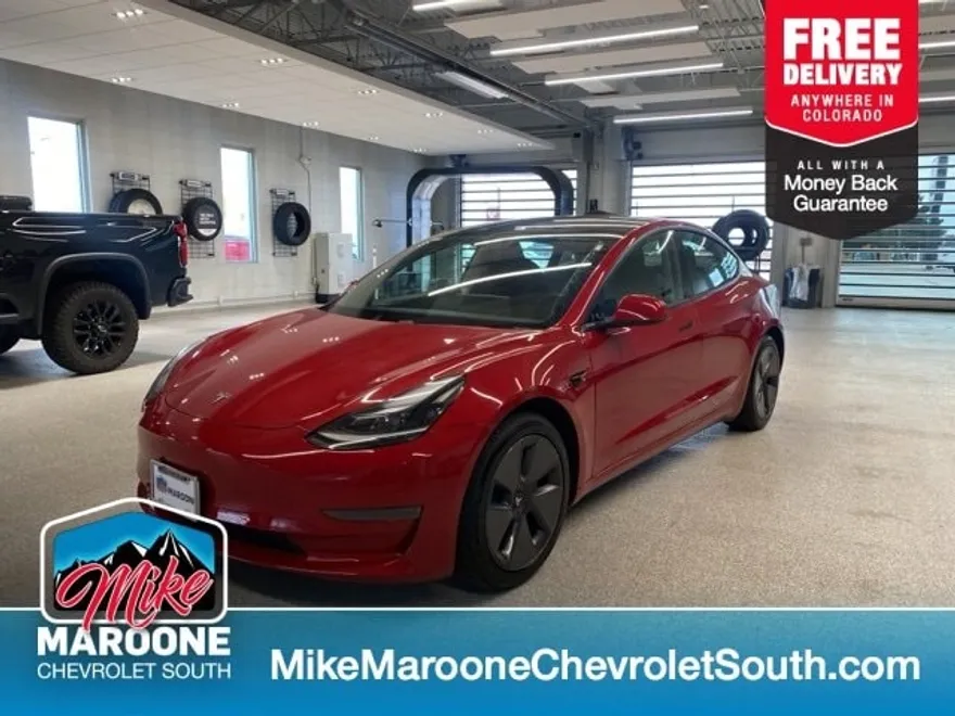 2021 Tesla Model 3 Standard Range Plus photo 1