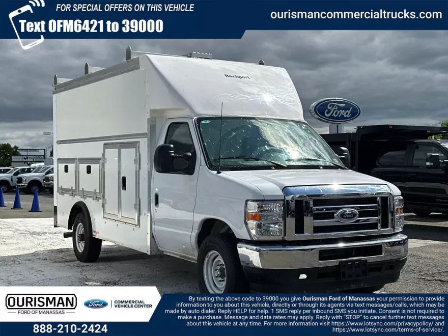 2025 Ford E-350 photo 1