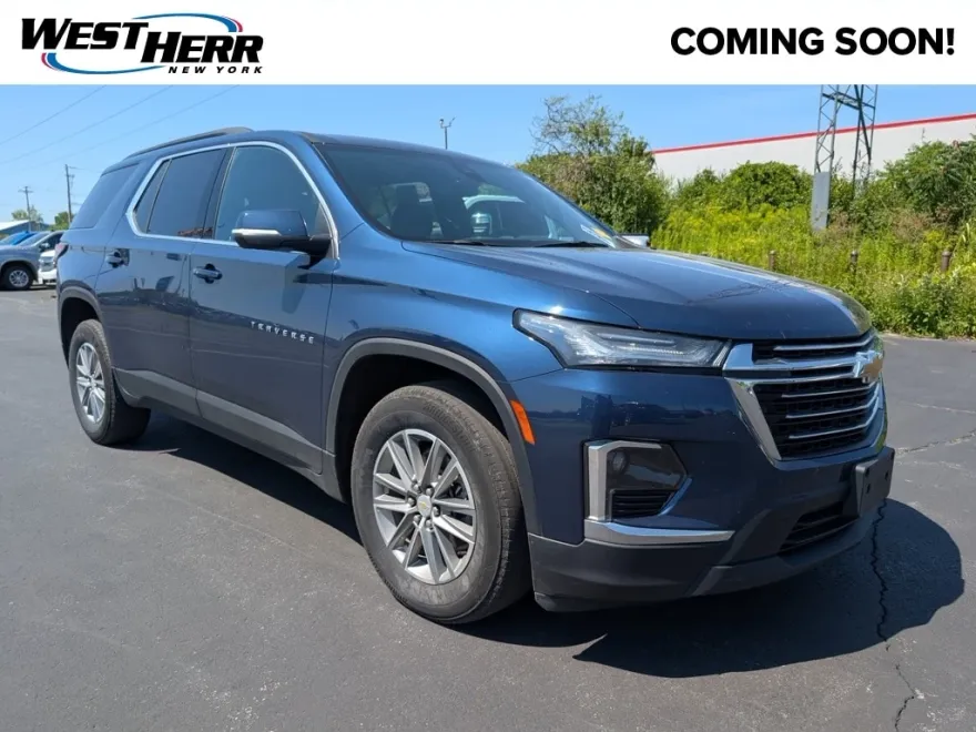 2023 Chevrolet Traverse Cloth 1LT photo 1