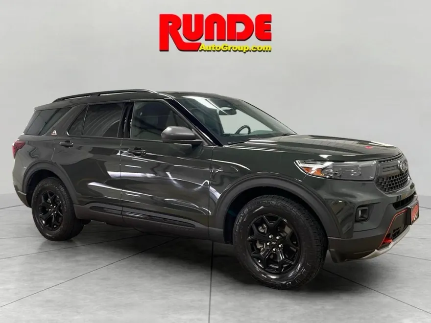 2022 Ford Explorer Timberline photo 1