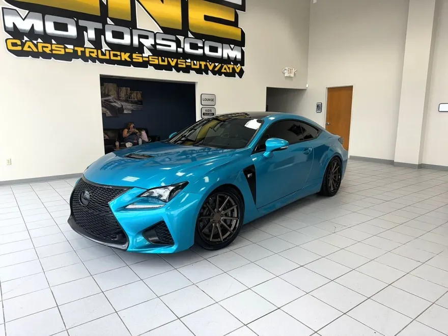 2015 Lexus RC F photo 1