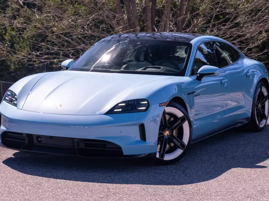 2025 Porsche Taycan GTS photo 1