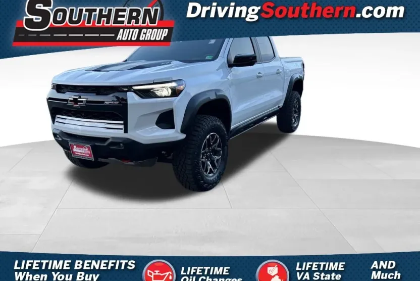 2024 Chevrolet Colorado ZR2 photo 1