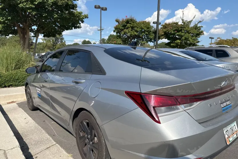 2021 Hyundai Elantra SEL photo 1
