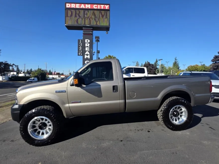 2005 Ford F-250 photo 1