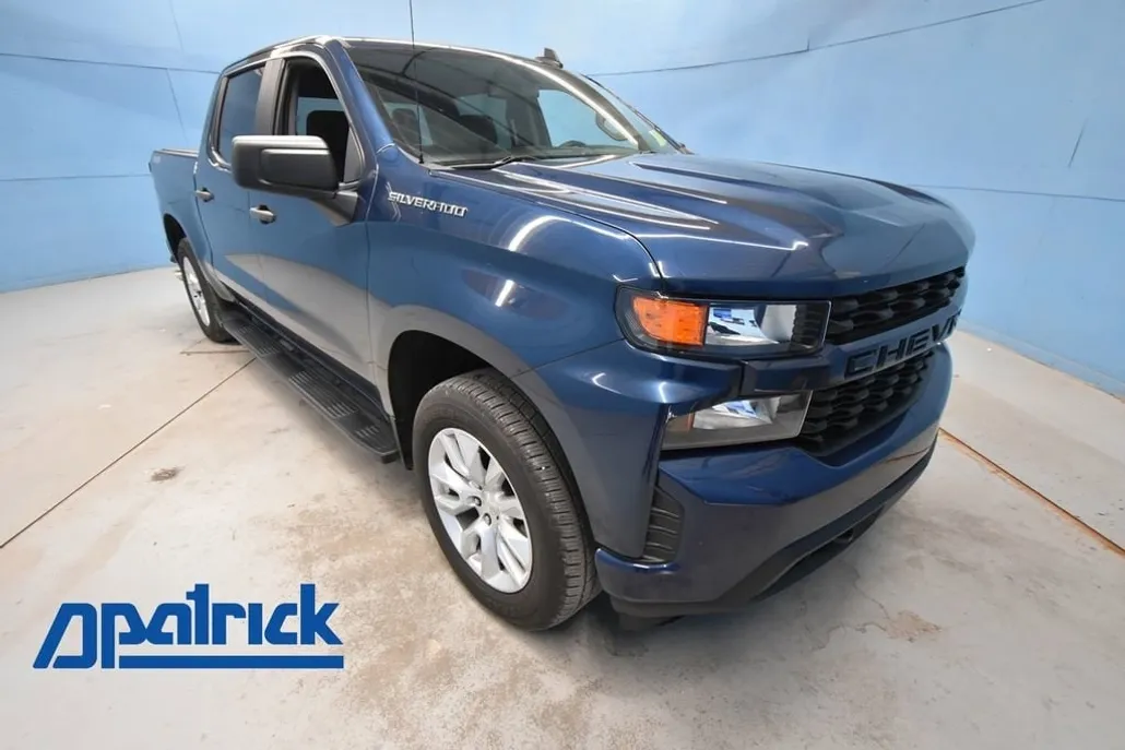 2020 Chevrolet Silverado 1500 Custom photo 1