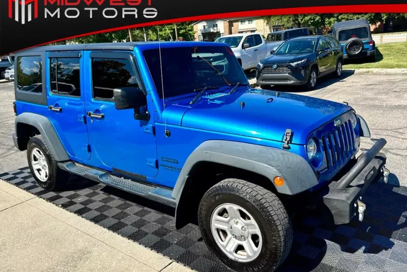 2016 Jeep Wrangler Unlimited Sport RHD photo 1