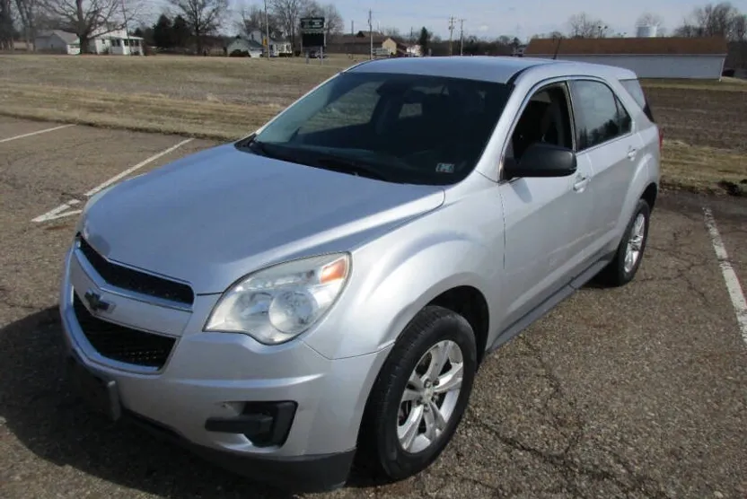 2014 Chevrolet Equinox LS photo 1