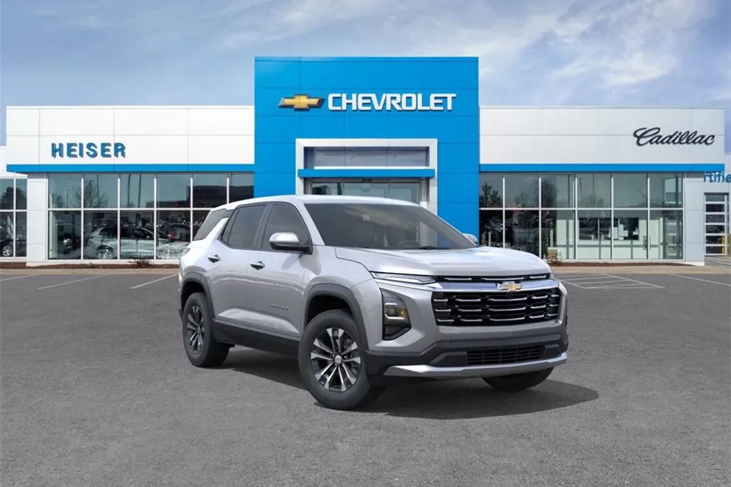 2026 Chevrolet Equinox LT photo 1