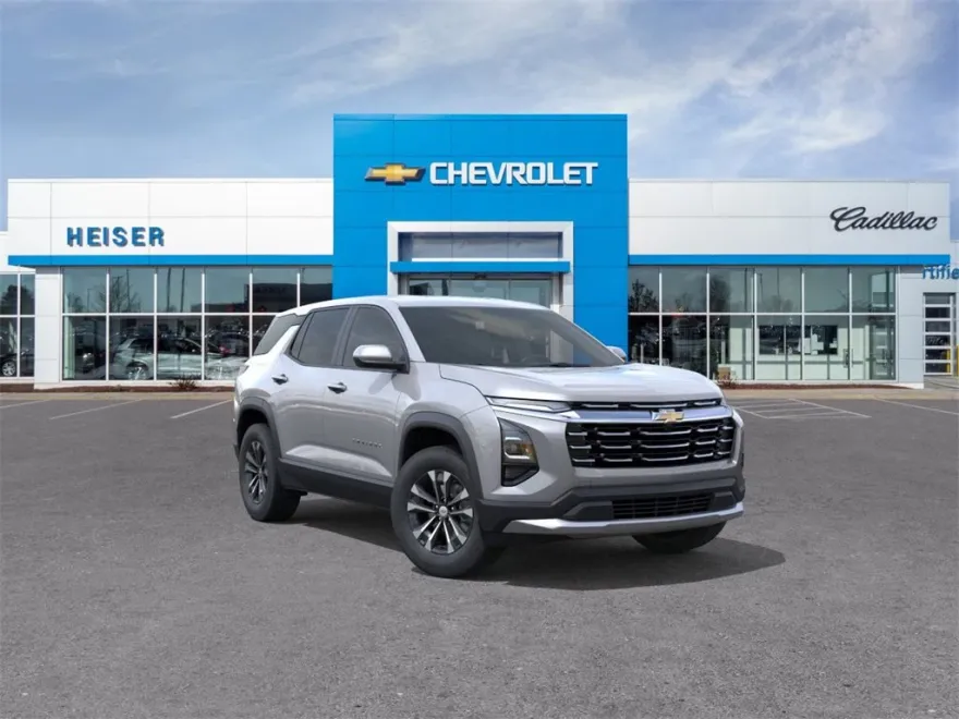 2026 Chevrolet Equinox LT photo 1