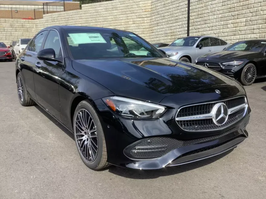 2024 Mercedes Benz C 300 4MATIC photo 1