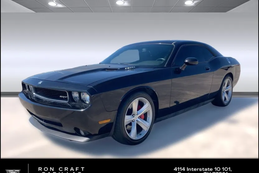 2010 Dodge Challenger SRT8 photo 1