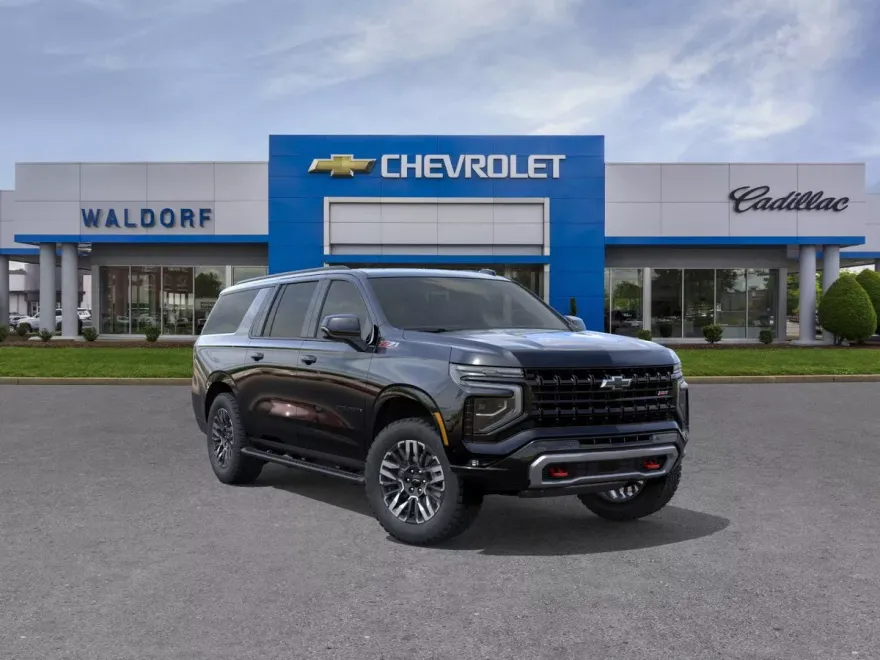2026 Chevrolet Suburban Z71 photo 1