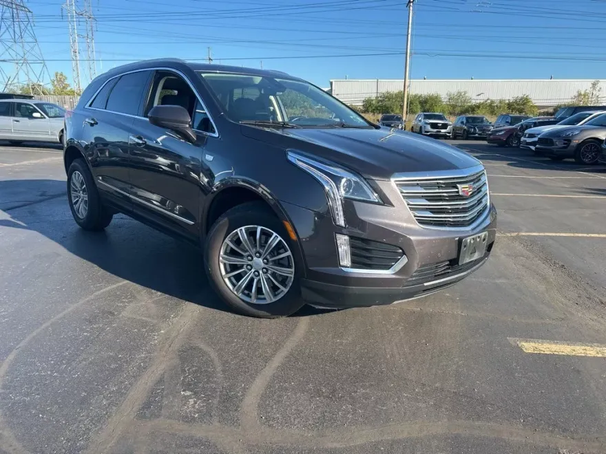 2019 Cadillac XT5 Luxury photo 1