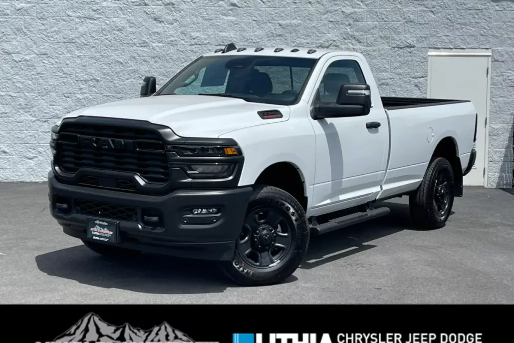 2025 Ram 3500 Tradesman photo 1