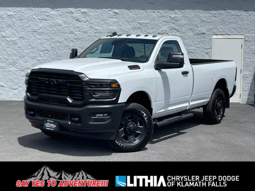 2025 Ram 3500 Tradesman photo 1