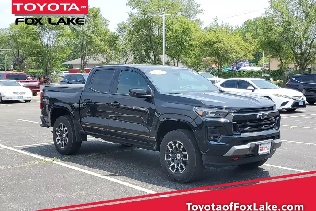 2023 Chevrolet Colorado Z71 photo 1