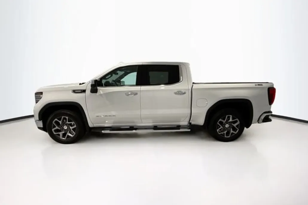 2023 Gmc Sierra 1500 SLT photo 1