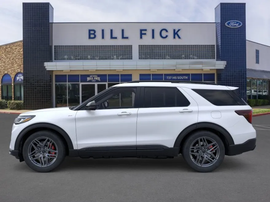 2025 Ford Explorer ST-Line photo 1