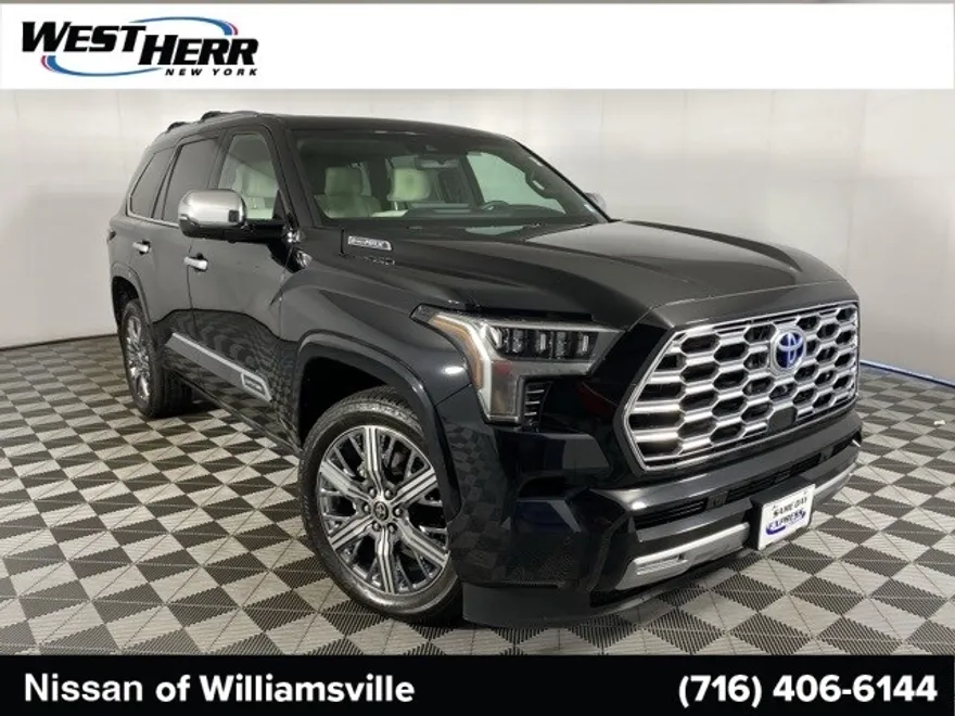 2024 Toyota Sequoia Capstone photo 1