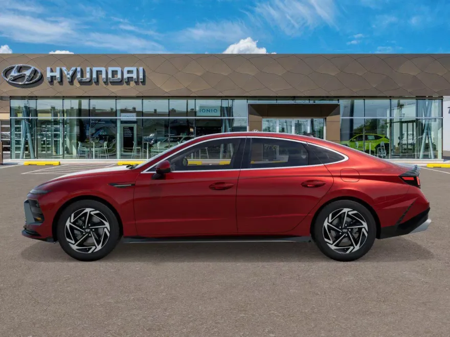 2026 Hyundai Sonata SEL Sport photo 1