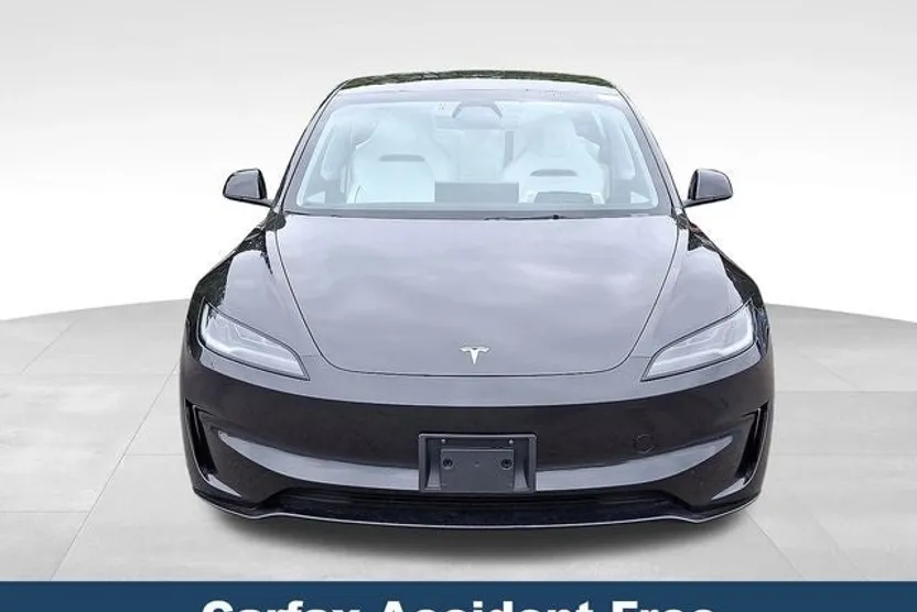 2024 Tesla Model 3 Performance photo 1