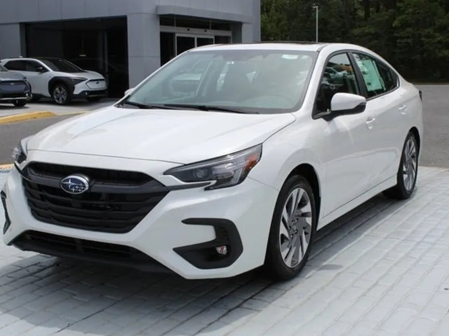 2025 Subaru Legacy Limited photo 1