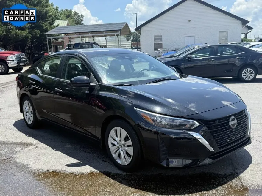 2024 Nissan Sentra S photo 1