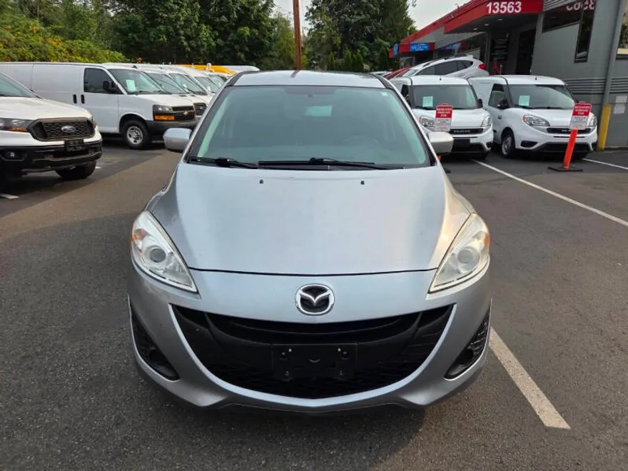 2012 Mazda Mazda5 Sport photo 1