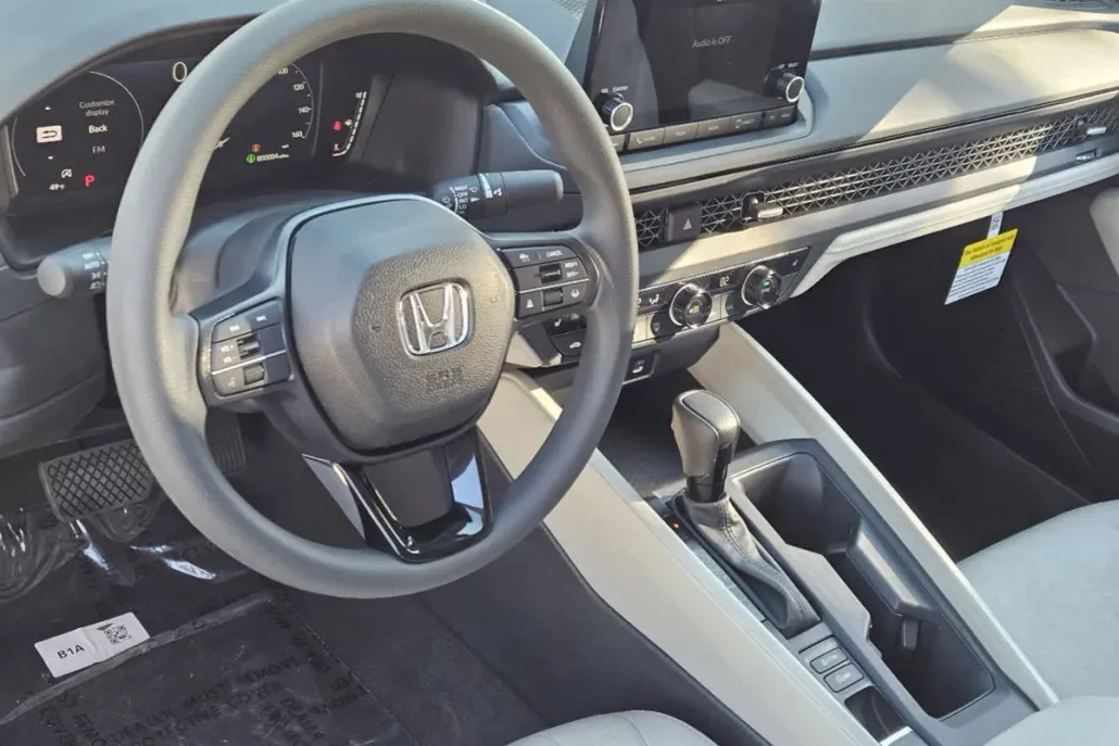 2025 Honda Accord SE photo 1