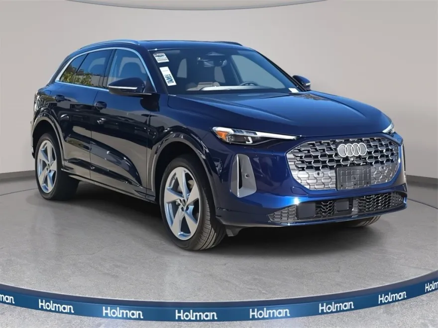 2025 Audi Q5 2.0T Premium Plus photo 1