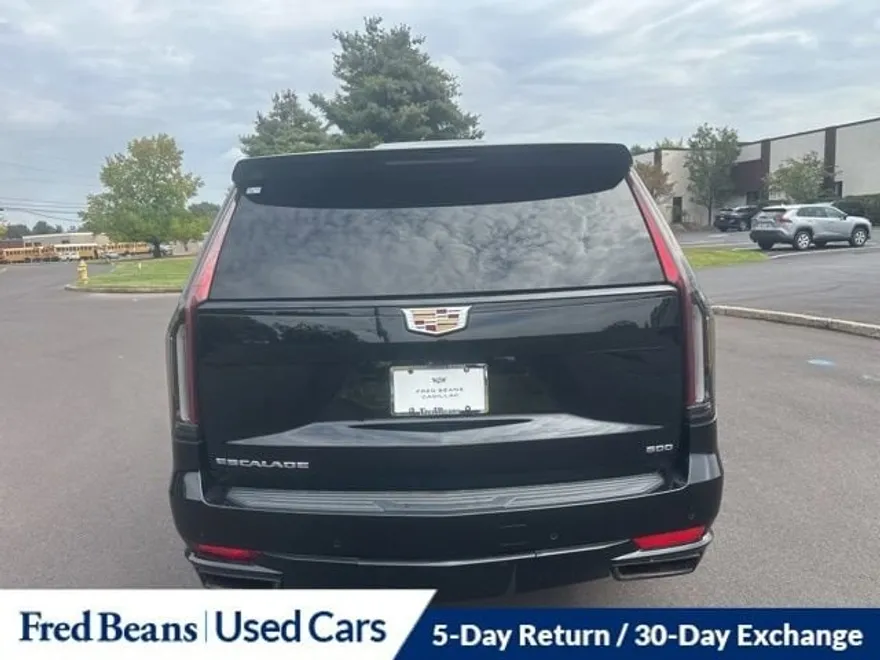 2021 Cadillac Escalade ESV Sport Platinum photo 1