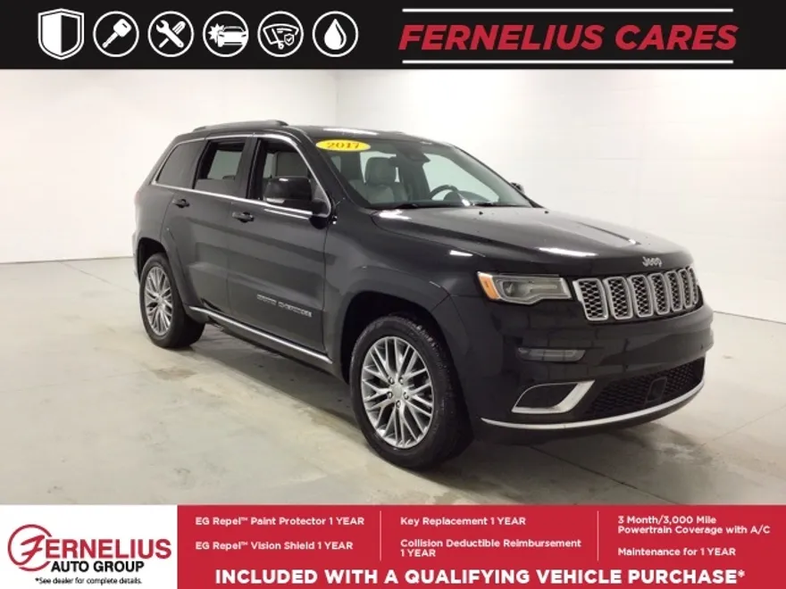 2017 Jeep Grand Cherokee Summit photo 1