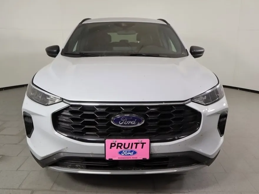 2025 Ford Escape ST-Line photo 1