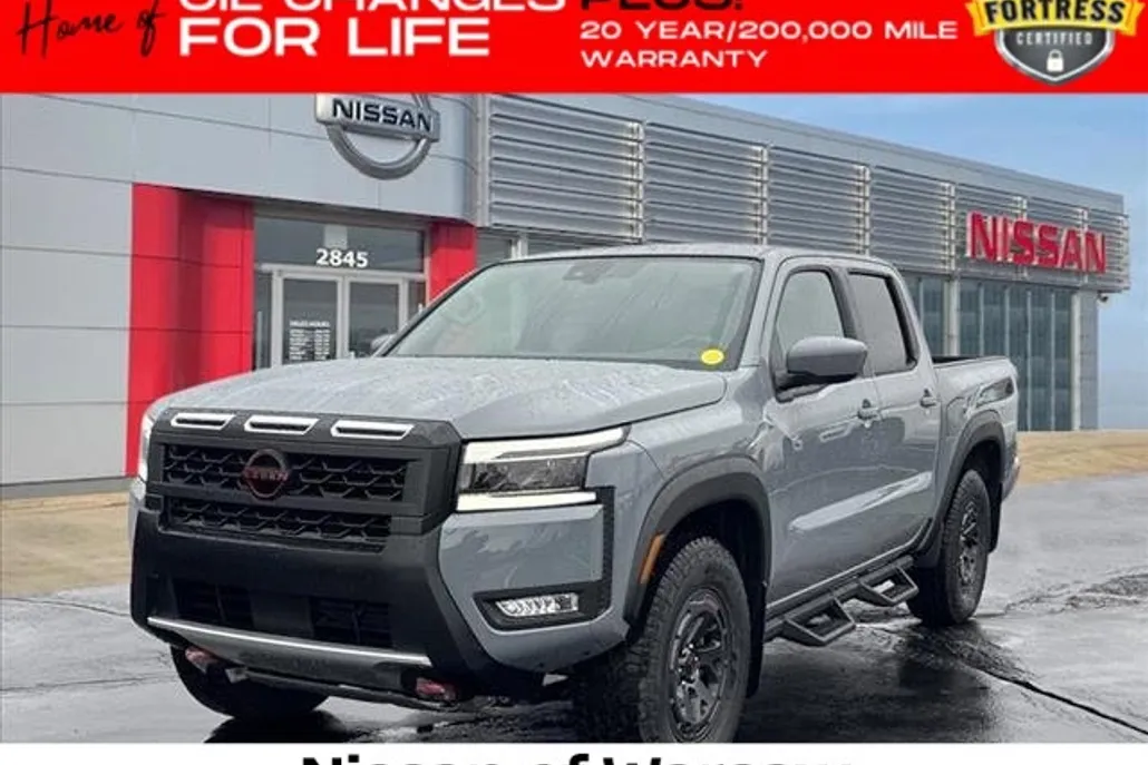 2025 Nissan Frontier Crew Cab PRO-4X photo 1