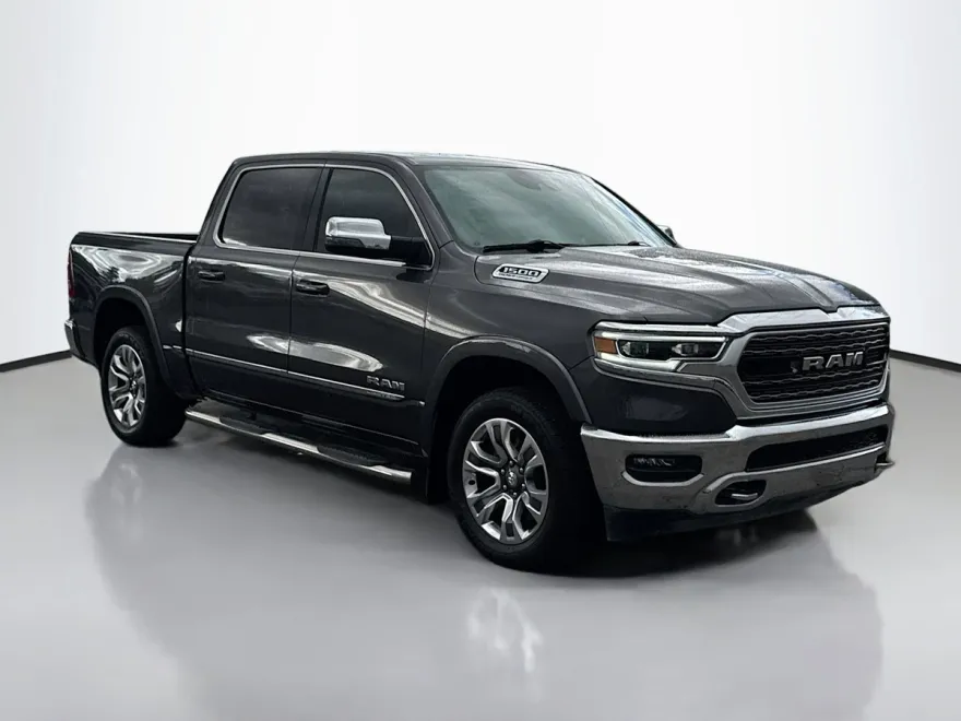 2024 Ram 1500 Limited photo 1