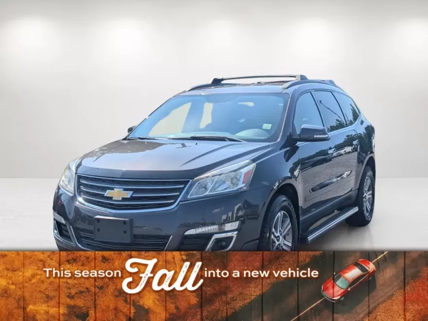 2016 Chevrolet Traverse 2LT photo 1