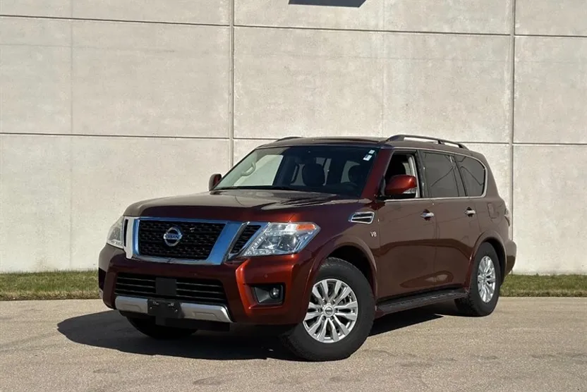 2018 Nissan Armada SV photo 1