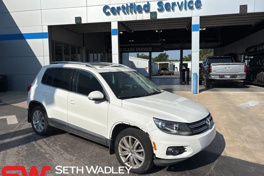 2013 Volkswagen Tiguan SE photo 1