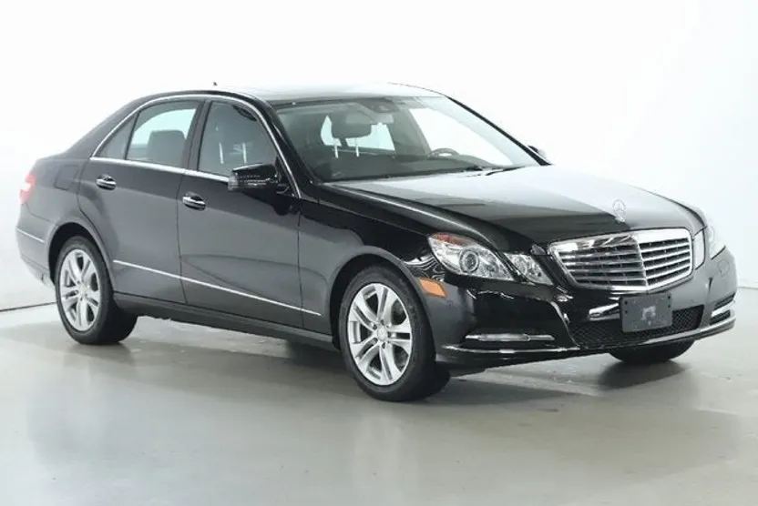 2011 Mercedes Benz E 350 photo 1