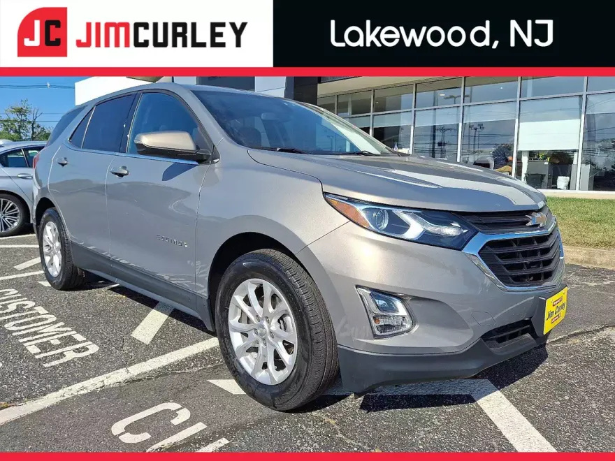2019 Chevrolet Equinox LT photo 1