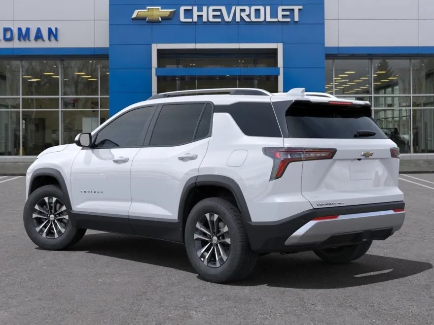 2025 Chevrolet Equinox LT photo 1