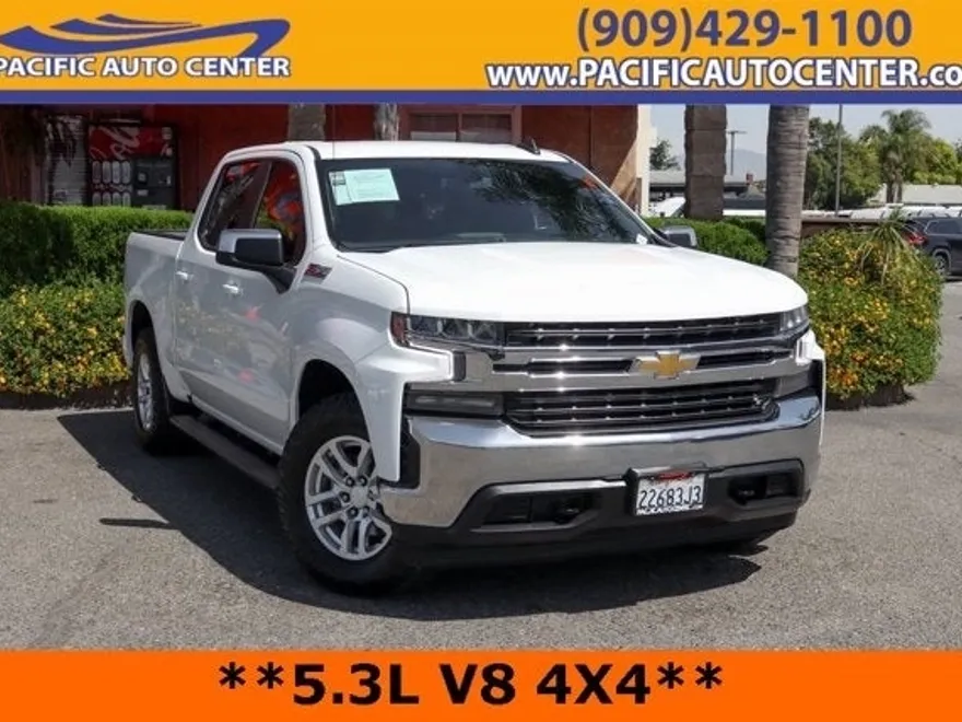 2021 Chevrolet Silverado 1500 LT photo 1