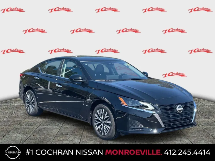 2025 Nissan Altima 2.5 SV photo 1