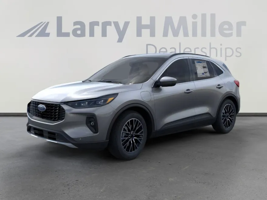 2025 Ford Escape photo 1