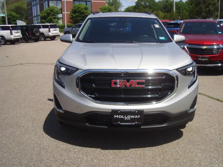 2021 Gmc Terrain SLE photo 1